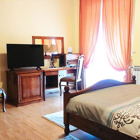 Hotel Derby Orasje Esterno foto