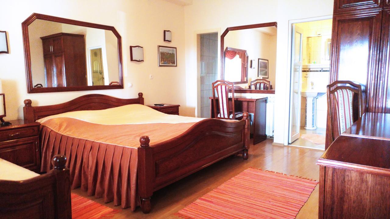 Hotel Derby Orasje Esterno foto